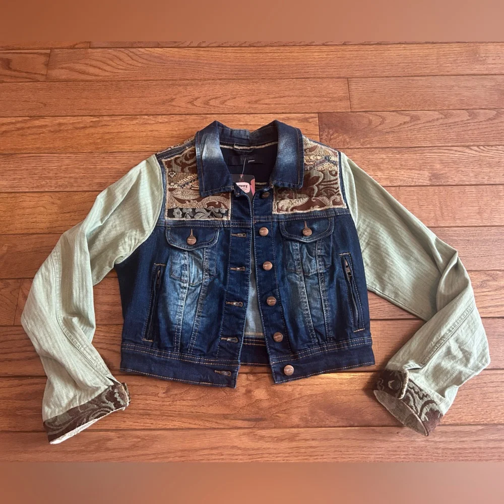 Whimsigoth tapestry patchwork denim jacket - Picture 10 of 15
